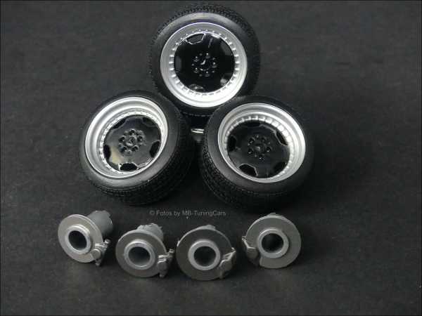 1:18 Mercedes 300 CE AMG Rim & Brake Set